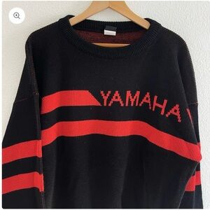 Vintage Rare XL Yamaha Black and Red XL Crewneck Sweater